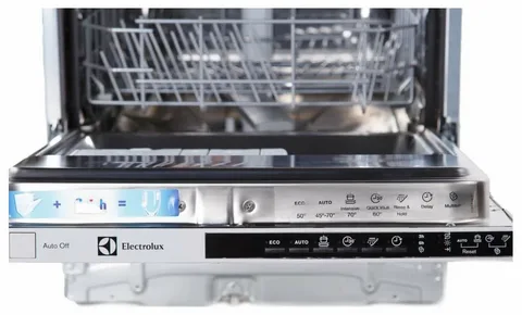 Встраиваемая посудомоечная машина Electrolux с автооткрыванием для удобства кухни
