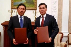 Калмыкия и Казахстан подписали соглашение о сотрудничестве на форуме в Омске