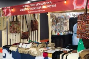 Мастера и дизайнеры из Туркменистана принимают участие в V Этно-фестивале в Казани 1
