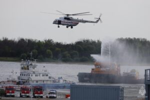 300 спасателей из пяти стран приехали на учения «Каспий-2026» в Астрахань
